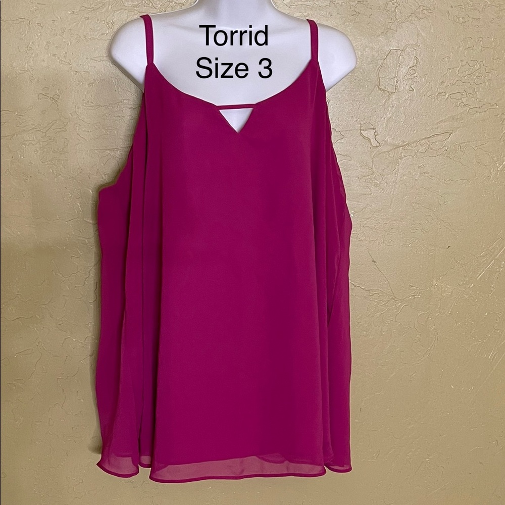 Torrid size 3 slightly used hot pink cami